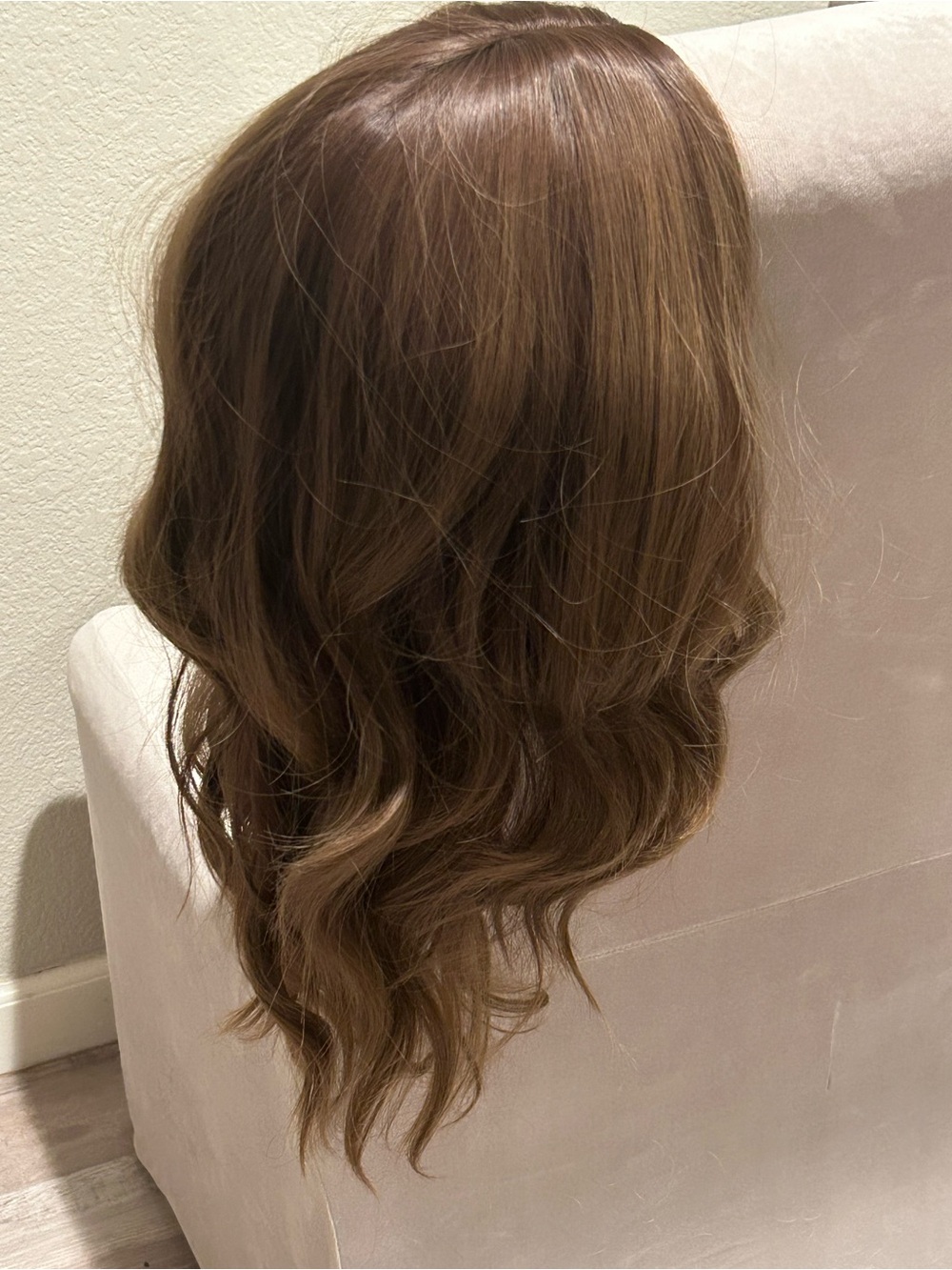 Long Wavy Brunette Synthetic Wig – New/Never Worn